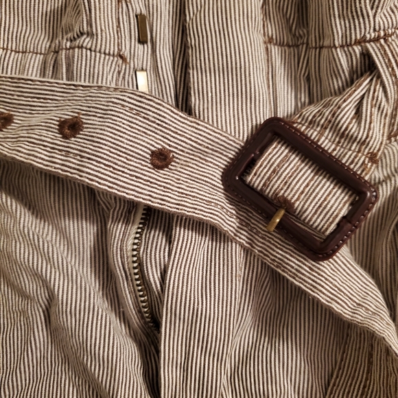 AE High Rise Spring Skirt - Picture 4 of 4